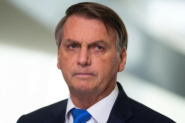 巴西前总统博索纳罗离开监狱住院禁受手术